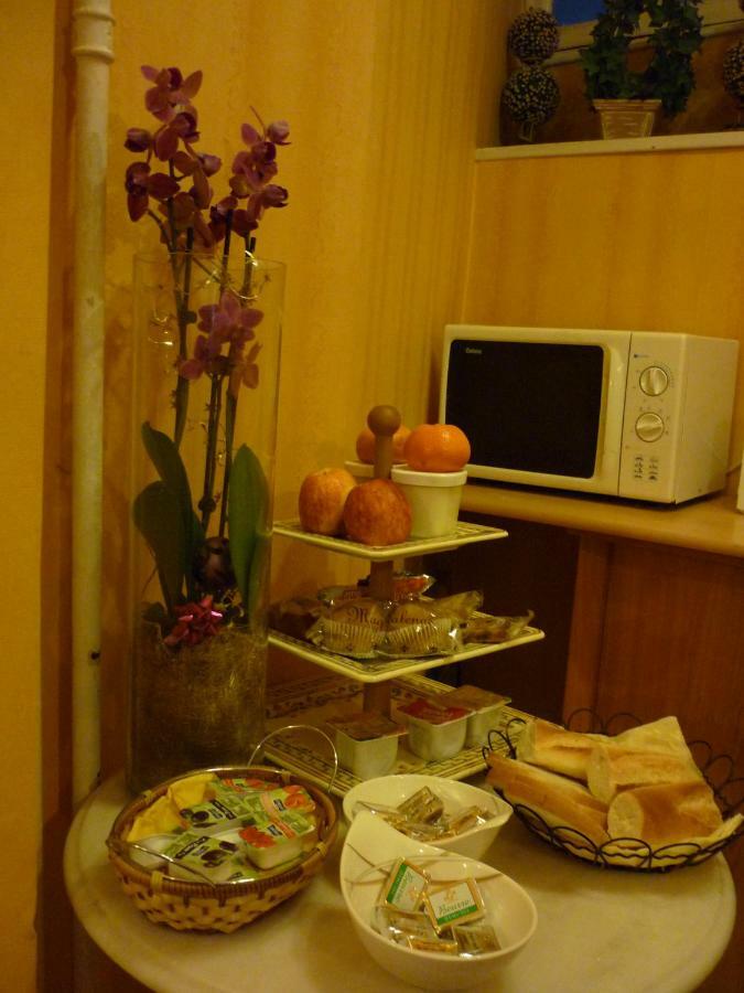 Hotel Du Centre 루르드 외부 사진