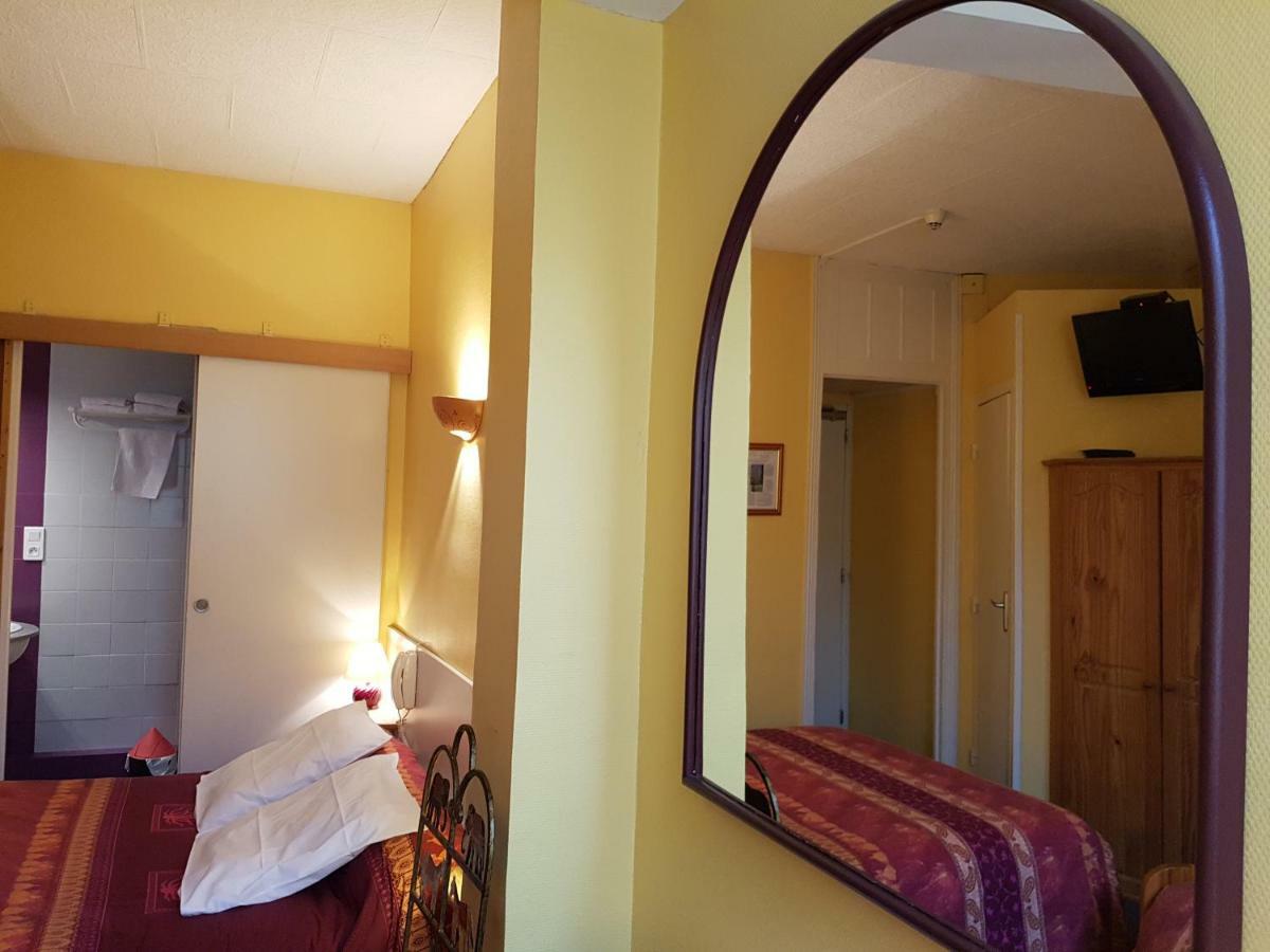 Hotel Du Centre 루르드 외부 사진